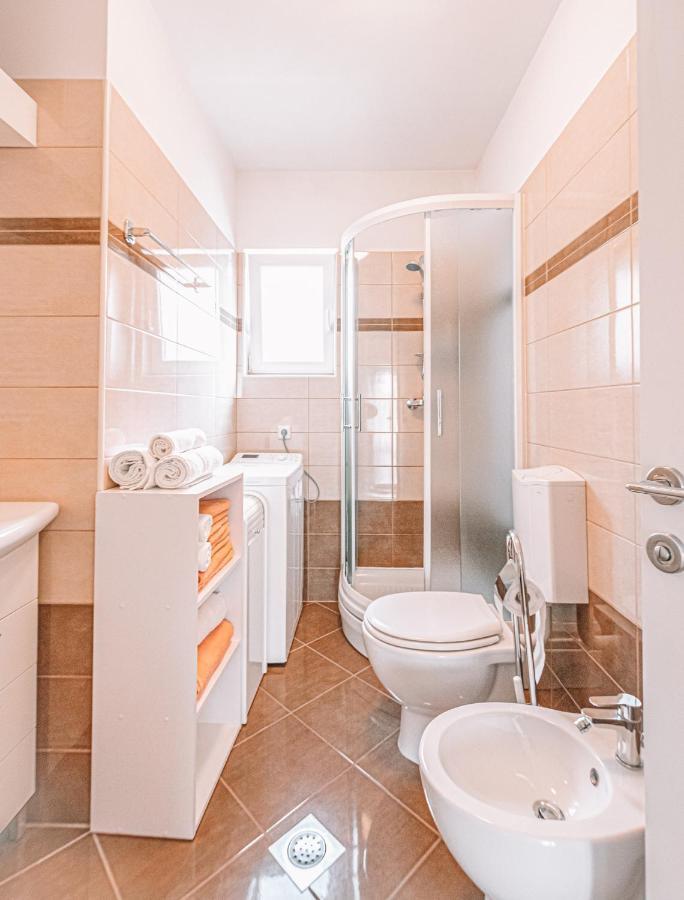 Apartments Vukic Crikvenica Exterior foto