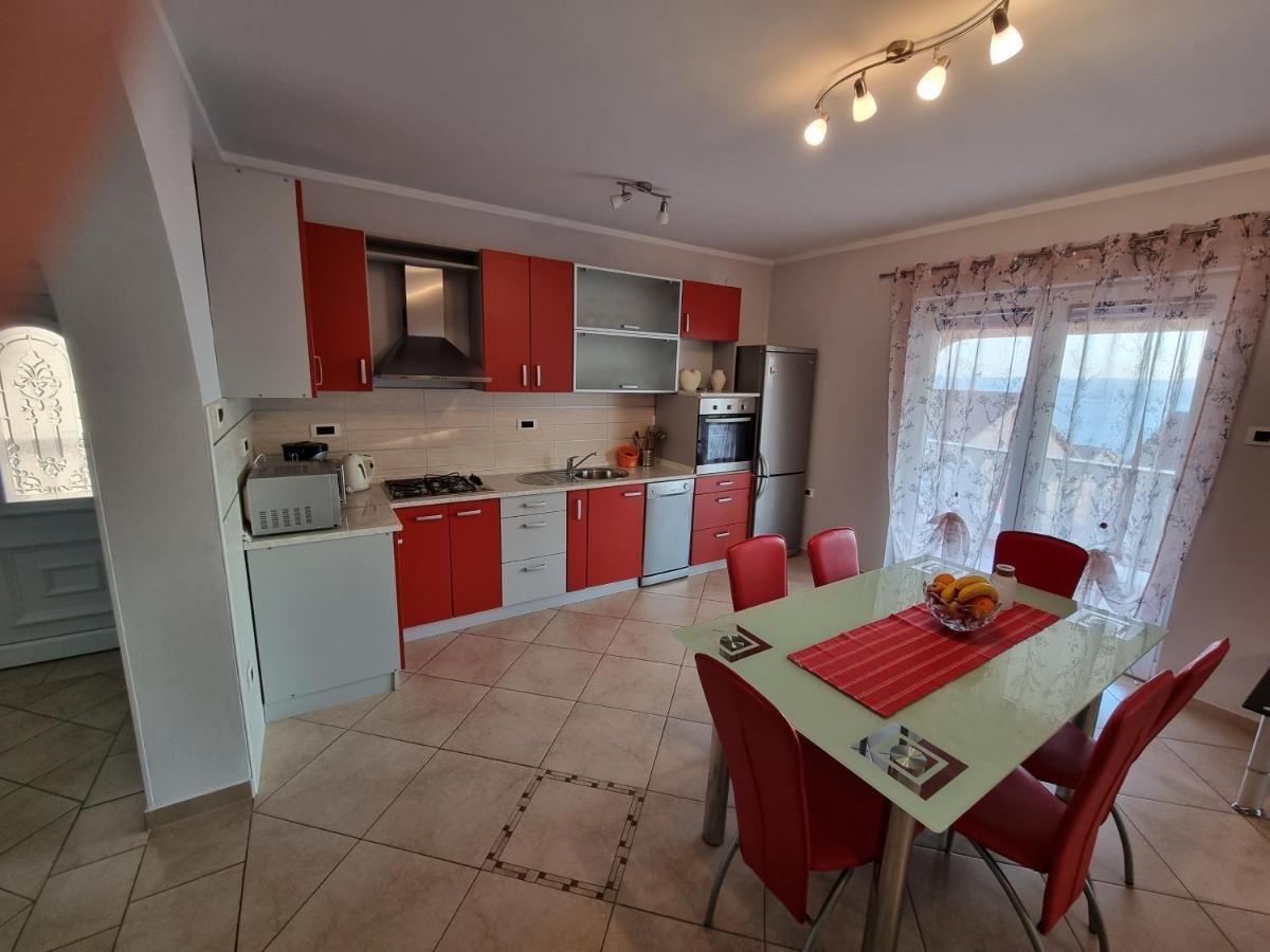 Apartments Vukic Crikvenica Exterior foto
